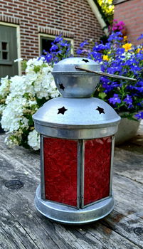 Lantaarntje voor waxinelichtje - rood glas - buiten of binnen - 1