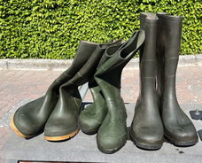 Rubberen groene laarzen maat 42, 43 en 46 15 euro +32495577180