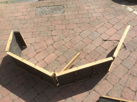 honden oploopplanken/rampen, één vaste en één opplooibaar, hoogte van mijn wagen +- 80cm - 4
