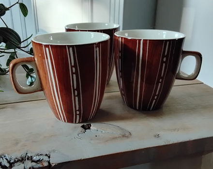 3 kopjes van Vic's HandPainted - mokjes - senseo formaat - 2