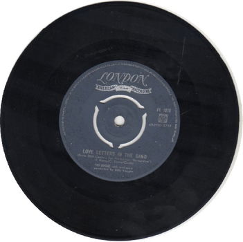 Pat Boone – Love Letters In The Sand (1957) - 0