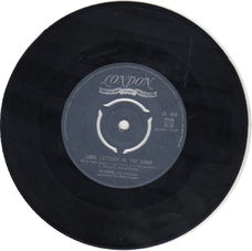 Pat Boone – Love Letters In The Sand (1957)