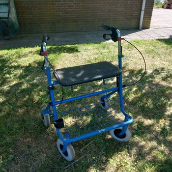 Rollator , premis - inklapbaar - met mandje - - 1