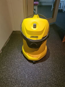 Kärcher WD 3 stofzuiger Nat- en Droogzuiger - 1000 W -
