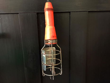 2 oranje looplampjes als industriële hanglampen - 3