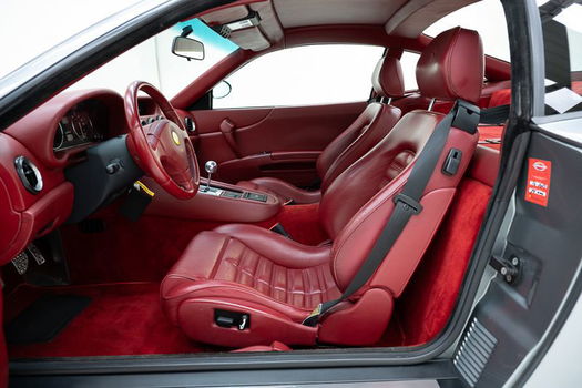 Ferrari 550 Maranello '97 CH8105 - 3