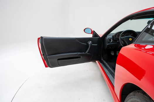 Ferrari 550 Maranello '97 CH8004 - 3