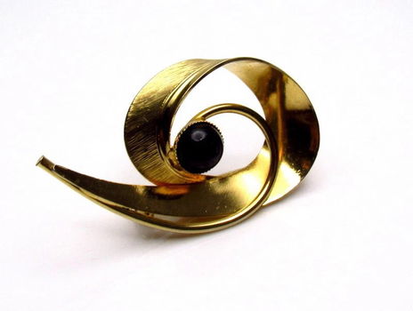 Mooie, klassieke broche - 1
