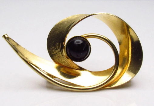 Mooie, klassieke broche - 3