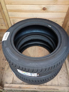 Hankook all weather 2 banden nieuw - 0