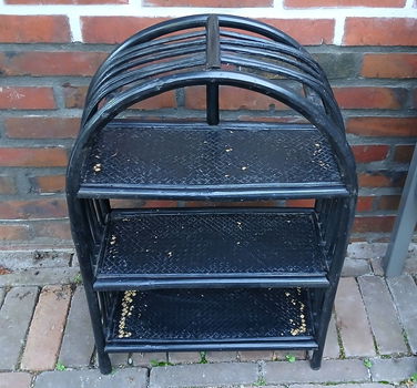 Vintage rotan kastje - zwart - 1