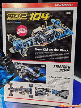 Tamiya 42389 1/10 R/C TRF104 RC chassis set - 0