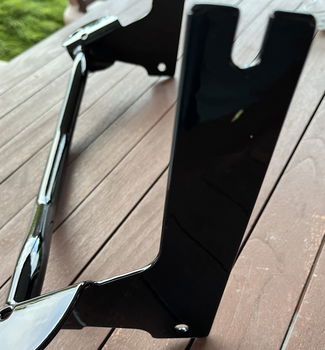 Spotlamp/passinglight montagesteun voor touring/roadking/electra modellen, zwart gelakt, ongebruikt - 4