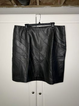 Leren rokjes maat S - 3