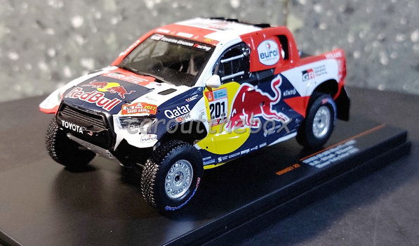 Toyota GR DKR Hilux #201 rally Dakar 2022 1:43 Ixo 1151 - 1