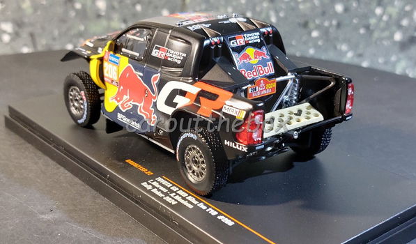 Toyota GR DKR Hilux #206 rally Dakar 2024 1:43 Ixo 1157 - 2