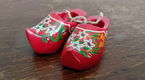 Houten mini klompen - klompjes - rood - rode - 5 - Thumbnail