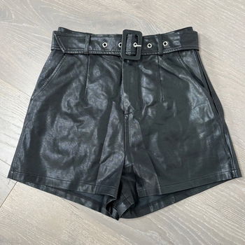 Leren korte broekjes maat S - 0