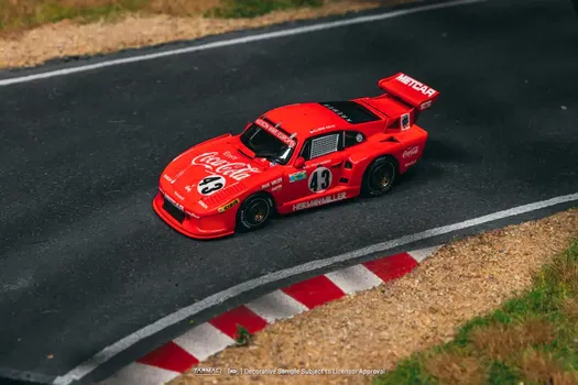 Porsche 935 K3 Le Mans 1981 Coca Cola 1:64 Tarmac 098 - 3
