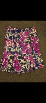Bloemen print korte rokjes maat S - 3