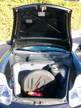 Porsche boxster 2500cc, 1997, 227600km, zwart metalic, zwarte 18