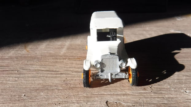 Efsi T-Ford rode kruis - 2
