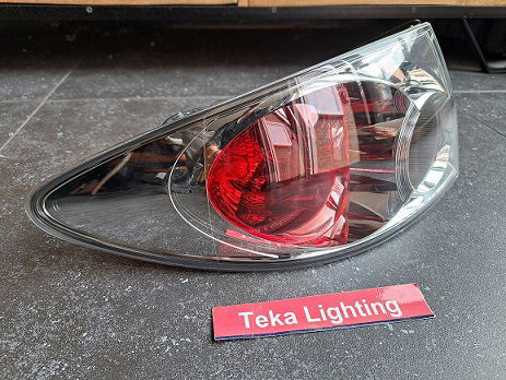 Mazda 6 GG Atenza (02-05) Achterlicht Koito 220-61971 Buiten Links - 1