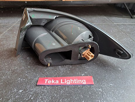 Mazda 6 GG Atenza (02-05) Achterlicht Koito 220-61971 Buiten Links - 3