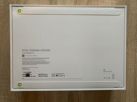 NIEUWE MacBook Pro 14