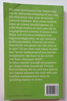 Het zit op de bank en zapt door Yvonne Kroonenberg - 1