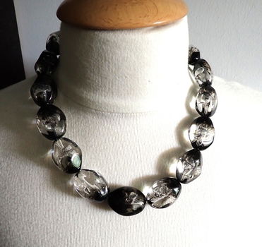 Schitterend collier - 0