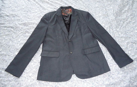 Te koop weinig gedragen colbert van Forecast (maat: XXL). - 2