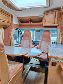Compacte camper te koop - 4