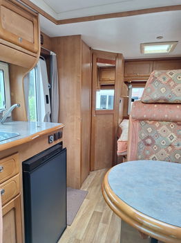 Compacte camper te koop - 5
