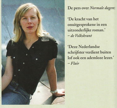 DE KLEINE MIEZERIGE GOD - Esther Gerritsen (1e druk) - 1