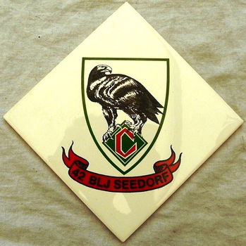 Tegel / Wandtegel, 42 Bataljon Limburgse Jagers (42 BLJ), 1963 tot 2006.(Nr.1) - 1