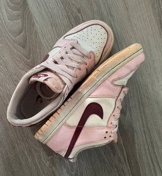 Nike Sportschoenen maat 38 - 1