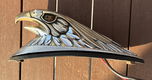 Fender large eagle van DRAG SPECIALTIES: 72923-SC3, chroom/goud, met oplichtende ogen. - 2 - Thumbnail