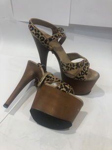 Pleasers Tijgerprint maat 38