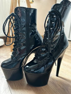 Hoge Blinkende laarzen met stiletto hak en veters maat 38