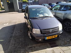 Fiat Panda kleur zwart
