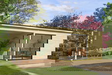 Blokhut met overkapping Olivia 385x295 + Aanbouw onbehandeld vuren
