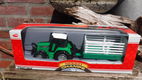 Farm 212 trekker + aanhanger V - 0 - Thumbnail