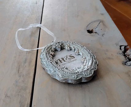 Schattig brocant fotolijstje aan ophanglint - nieuw - 1