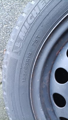 4 velgen met banden Michelin 155x65 R14 75T