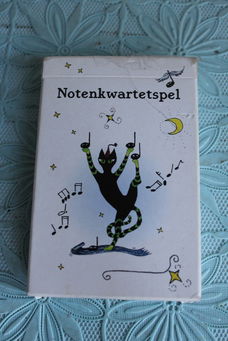 Notenkwartetspel, speel en leer noten lezen.