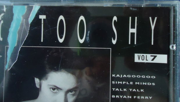 De originele verzamel-CD Play My Music Volume 7 - Too Shy. - 6