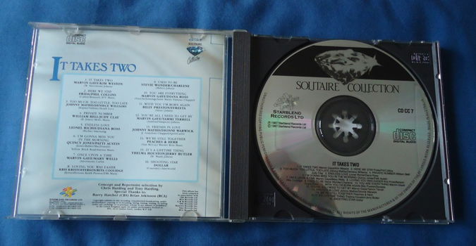 Originele verzamel-CD It Takes Two - Songs Of Love For Two. - 2