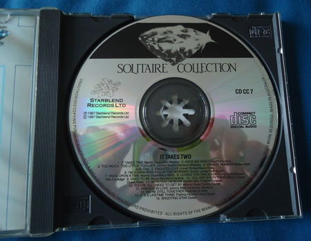 Originele verzamel-CD It Takes Two - Songs Of Love For Two. - 7