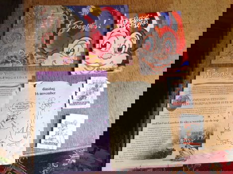 EFTELING - diverse folders, informatie enz - JAREN 1998 - 1999 - 2000 - 4